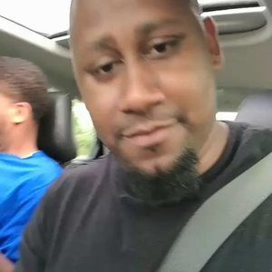 Meet your Posher, Ray